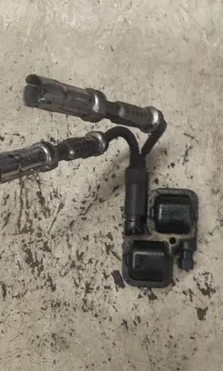 Mercedes-Benz CLK A209 C209 High voltage ignition coil A0001587803 0221503035