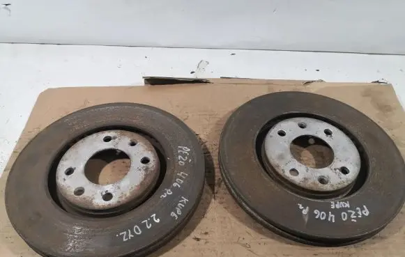 Peugeot 406 Front brake disc