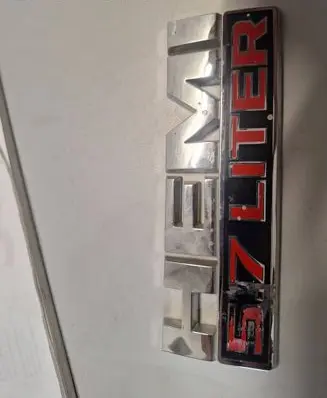 Dodge RAM 1500 DS Fender model badge letters 68149700AA