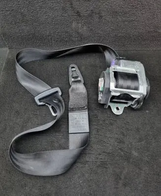 Audi A4 S4 B7 8E 8H Front seatbelt 8E0857706F 8E0857706FV04