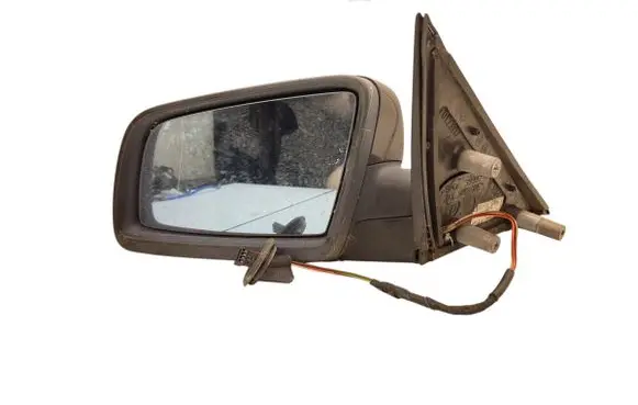 BMW 5 E60 E61 Front door electric wing mirror F0123117 86668