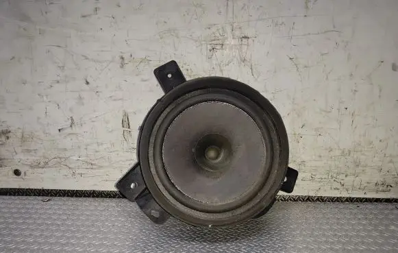 Mitsubishi Grandis Rear door speaker MR986443