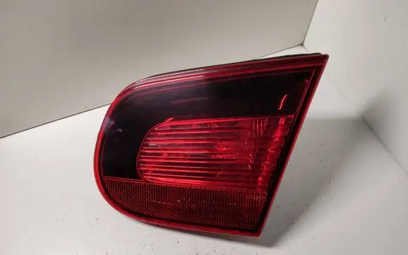 Volkswagen Eos Tailgate rear/tail lights 1Q0945094C 009247080011