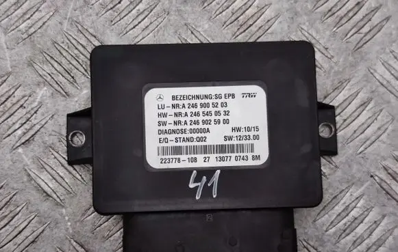 Mercedes-Benz CLA C117 X117 W117 Hand brake control module A2469005203