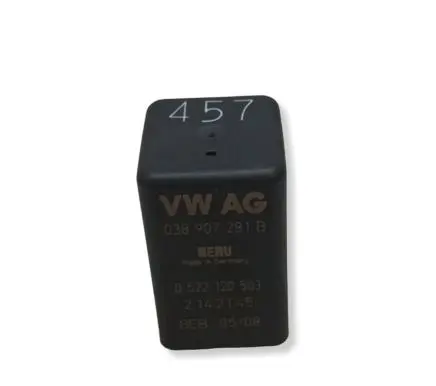Volkswagen PASSAT B6 Glow plug pre-heat relay 038907281B 0522120503 2142145