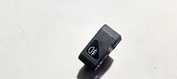 Fog light switch