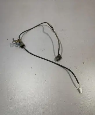 Toyota Yaris Rear ABS sensor wiring 