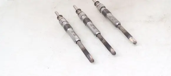 BMW 5 E39 Glow plug Y507J