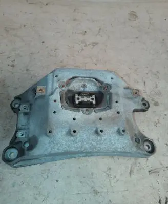 Audi A6 C7 Gearbox mounting bracket 8K0399263
