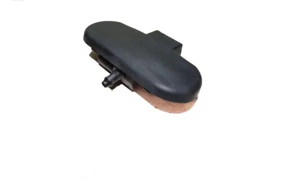 Windshield washer spray nozzle