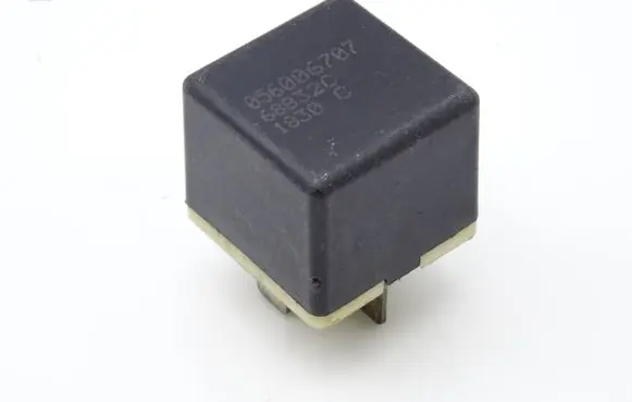 Chrysler PT Cruiser Other relay 056006707