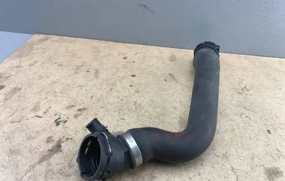 BMW 3 E90 E91 Engine coolant pipe/hose 7789721 17127789721