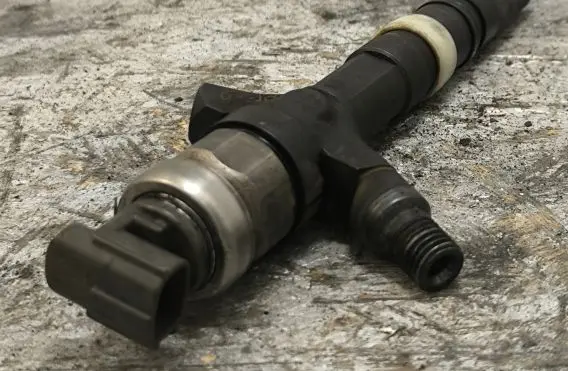 Toyota Avensis T250 Fuel injector