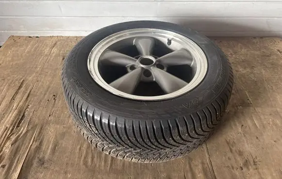 Ford Mustang V R17 alloy rim 