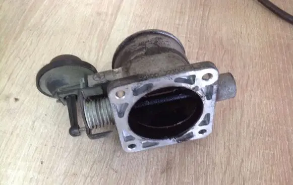 KIA Sorento Throttle valve 3510027XXX