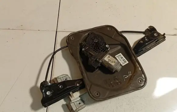 Skoda Roomster (5J) Sliding door window regulator with motor 
