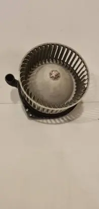Honda FR-V Heater fan/blower 8315030352