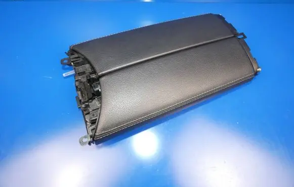 Mercedes-Benz C W205 Armrest 