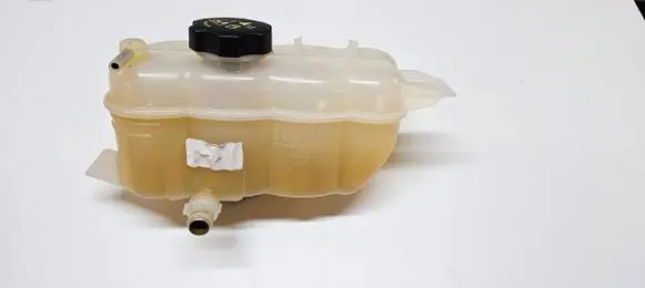 Jeep Grand Cherokee WL Coolant expansion tank/reservoir 68379825AB 68249136AA