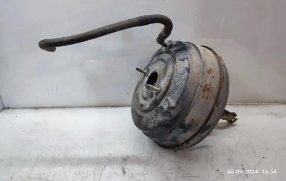 Subaru Legacy Brake booster