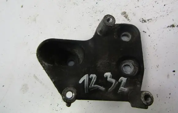 Audi A4 S4 B7 8E 8H Other body part 06B903103