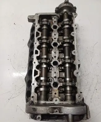 Volvo XC60 Engine head 31401431