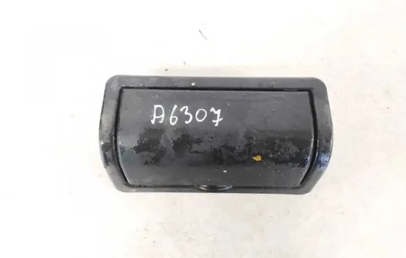 Toyota Avensis T250 Cup holder 