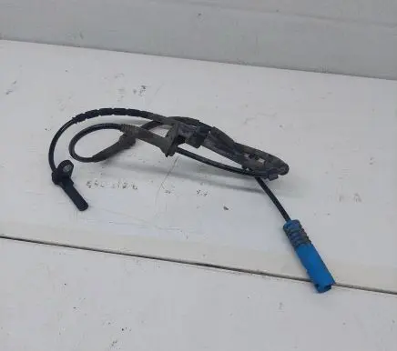 BMW 7 E65 E66 ABS brake wheel speed sensor 6908705