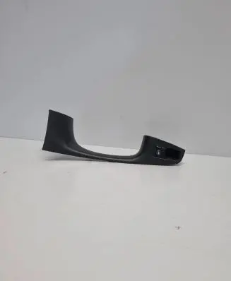 Audi A3 S3 8V Front door window switch trim 5C6867255CD