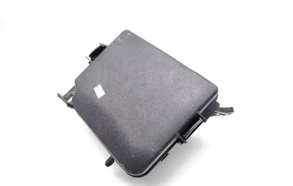 Hyundai Elantra Fuse module 91248-A5400B