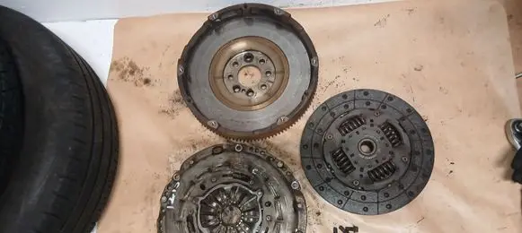 Ford Ranger Clutch set kit 127004710