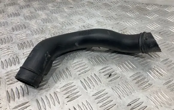 Volvo S90, V90 Air intake duct part 31370304