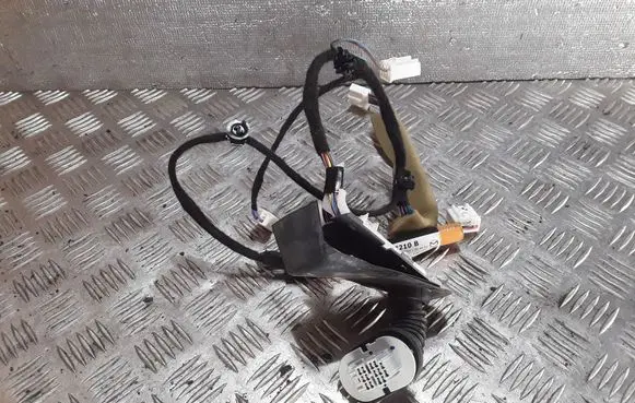 Mazda 3 II Rear door wiring loom BBM567210B