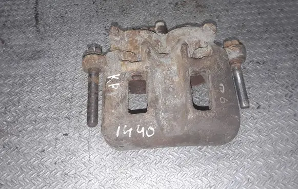 Mitsubishi Pajero Front brake caliper