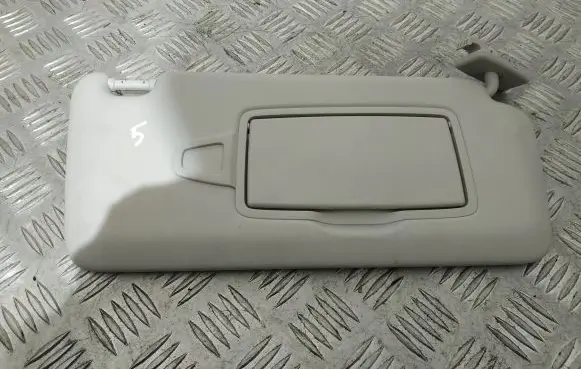 Mercedes-Benz GLA W156 Sun visor