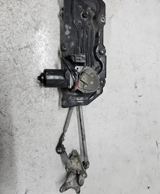 Honda Shuttle Front wiper linkage and motor WM82452S