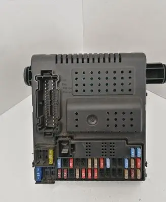 Volvo XC90 Fuse module 30786476