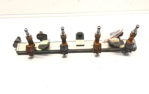 Fuel main line pipe