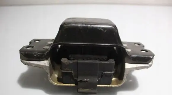 Skoda Superb B6 (3T) Engine mount vacuum valve 