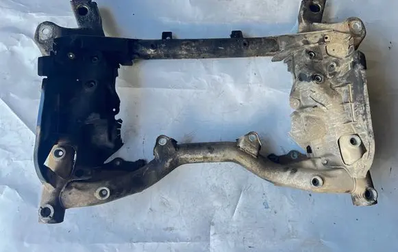 Mercedes-Benz E W212 Front subframe 