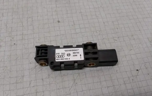 Audi A4 S4 B6 8E 8H Airbag deployment crash/impact sensor 8E0959643A