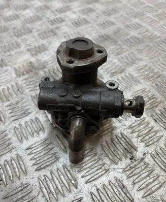 Volkswagen Sharan Power steering pump 96VW3A674AA
