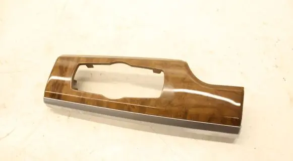 BMW 7 F01 F02 F03 F04 Dashboard side end trim EEK88X