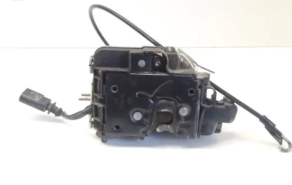 Seat Ibiza II (6k) Rear door lock 6K4839015G