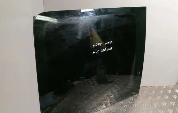 Volkswagen Caddy Side middle window/glass 