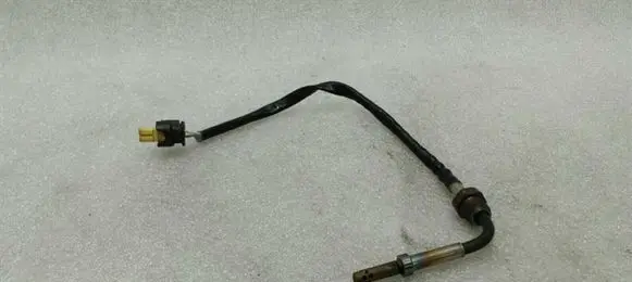 Mercedes-Benz E W238 Exhaust gas temperature sensor A0009059006