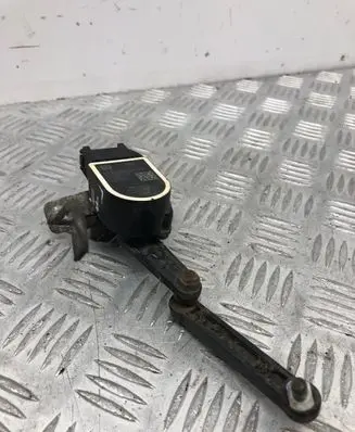 BMW 5 F10 F11 Headlight/headlamp level sensor 6784075 25916010