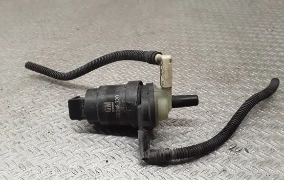 Opel Zafira B Windscreen/windshield washer pump 13248320