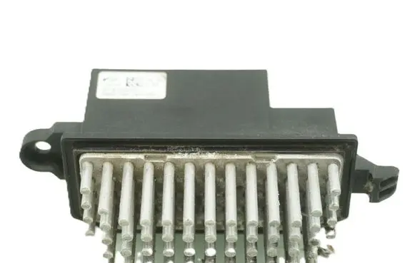 Nissan X-Trail T32 Heater blower motor/fan resistor 2776100A26