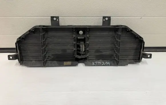 Porsche Cayenne (92A) Intercooler air guide/duct channel 7P5121635KPD214 04102535 A04102535